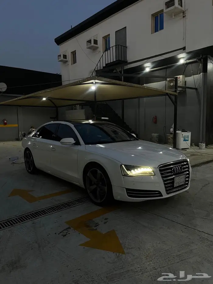 اودي a8 18