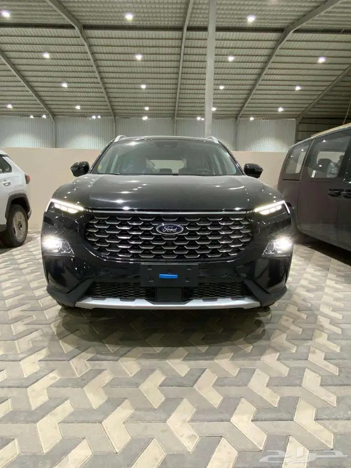 فورد تريتوري تيتانيوم بلس - 2025 لجميع العملاء كاش واقساط 0