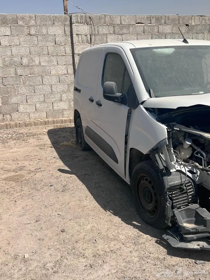 بيجو بارتنر ديزل مصدوم كاش او دفعات او اقساط 5