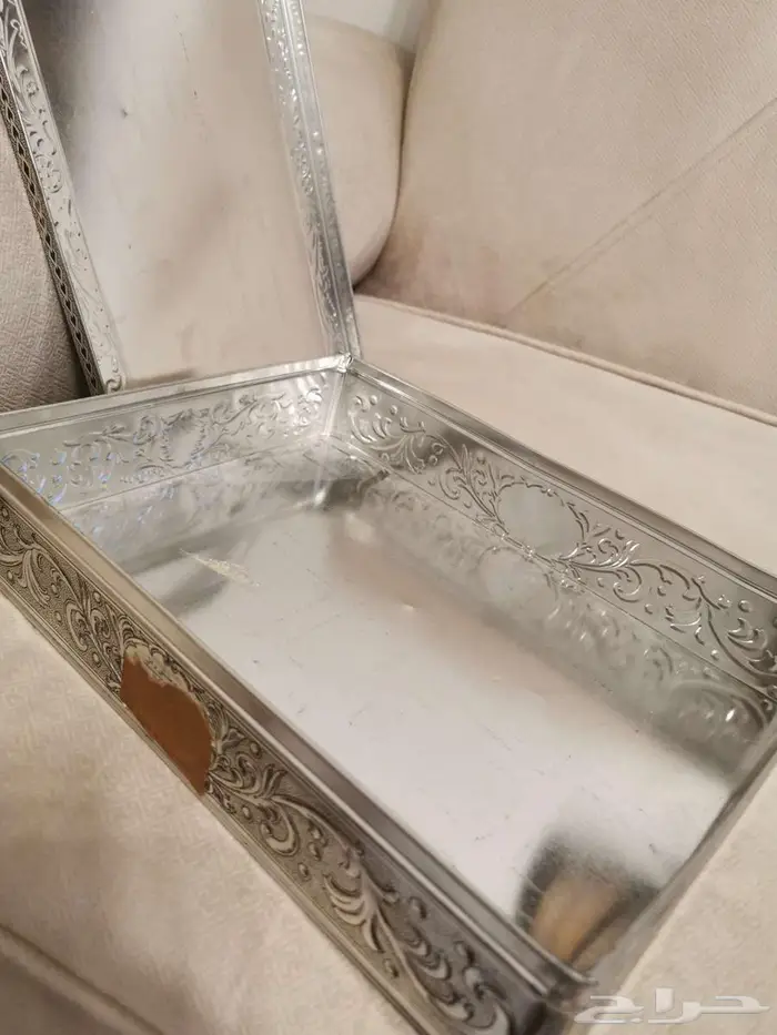 للقديمين. علبة بسكويت لها قرابة 40 عاما 9