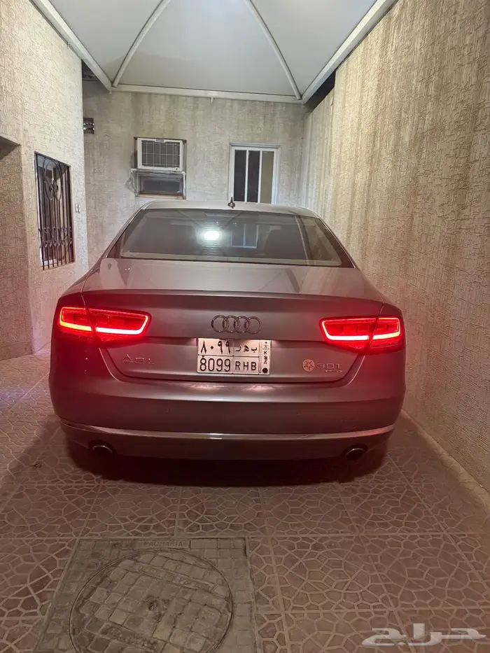 اودي a8 2013 للبيع - نظيف جدا 4
