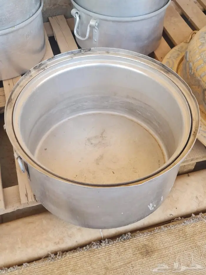 أواني طبخ كبيرة 0