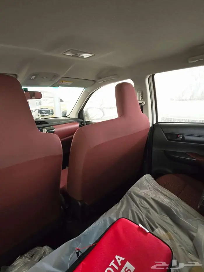 تايوتا هايلوكس 2025 - ديزل عروض التقسيط والكاش 8