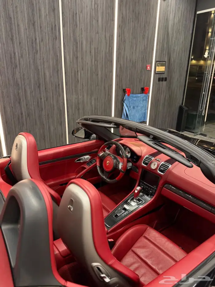 بورش بوكستر GTS 1 OF 1 46