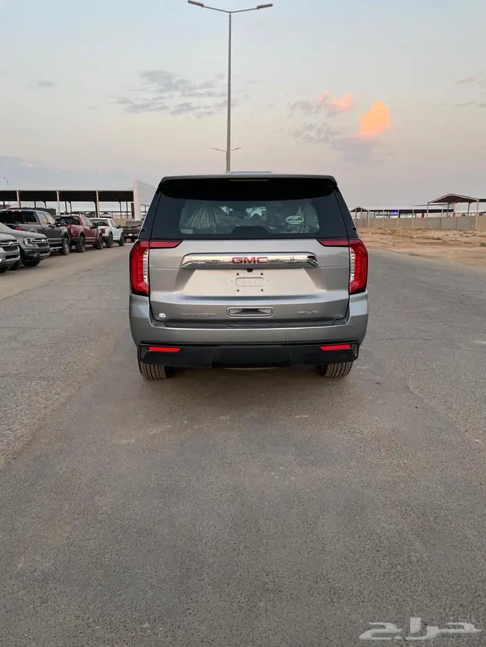 جي ام سي يوكن قصير 2024 سعودي دبل اصفار 3