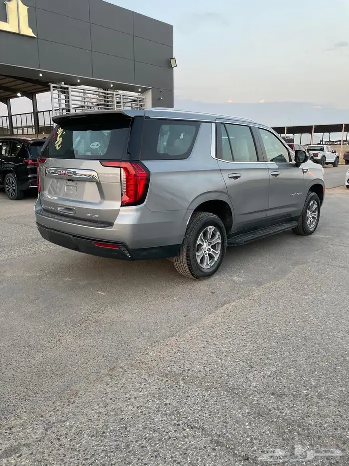 جي ام سي يوكن قصير 2024 سعودي دبل اصفار 2