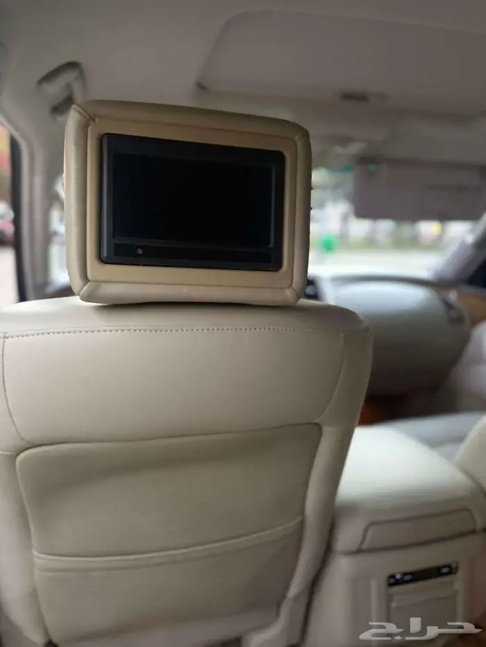 انفنيتي نيسان واجن QX80 8