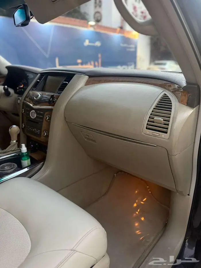 انفنيتي نيسان واجن QX80 12