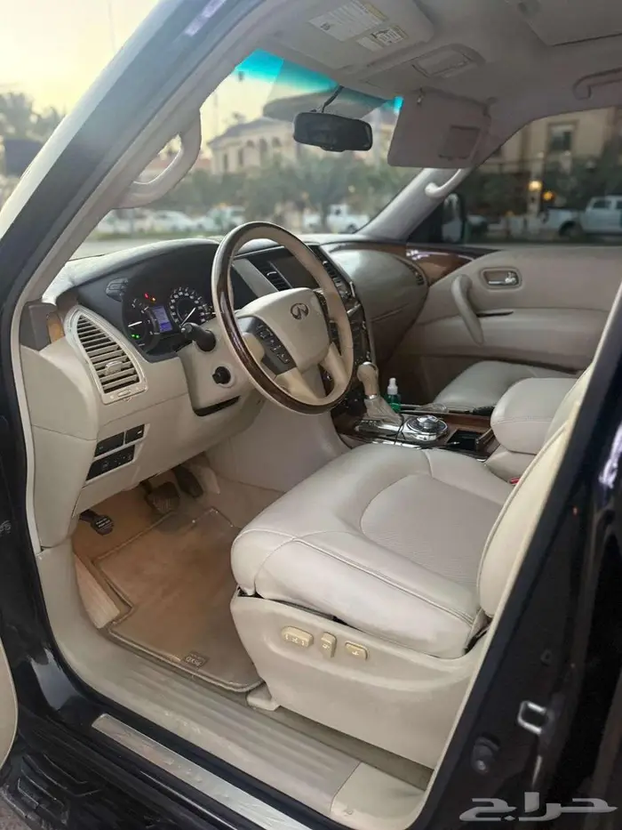 انفنيتي نيسان واجن QX80 18