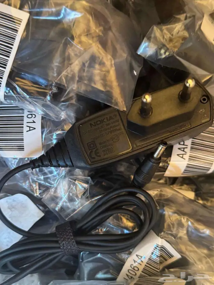شاحن سيارة مسمار كبير نوكيا والاجهزة الاسلكية GPS 32