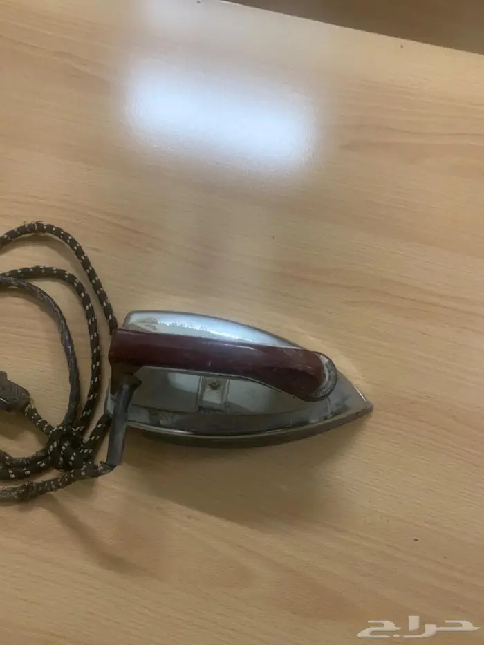 للبيع مكوى ملابس 0