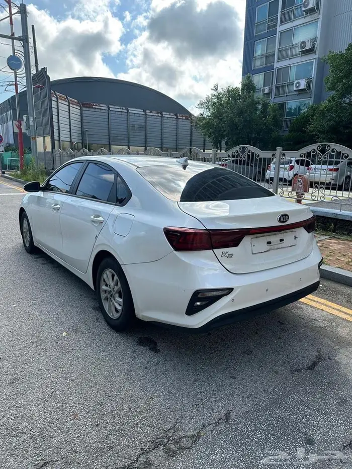 كيا k3 للبيع نظيف وارد كوريا 3