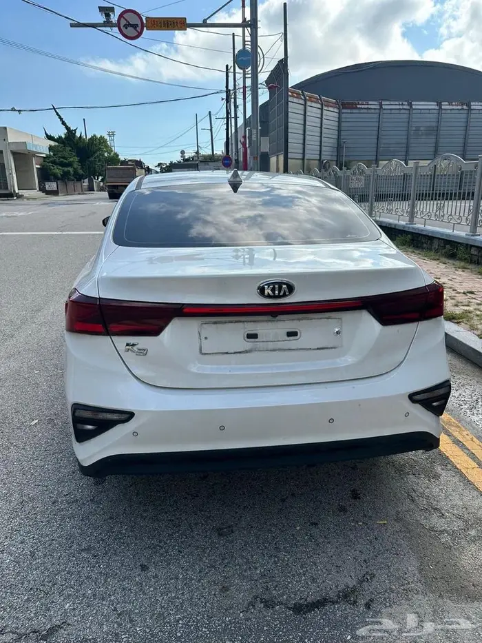 كيا k3 للبيع نظيف وارد كوريا 4