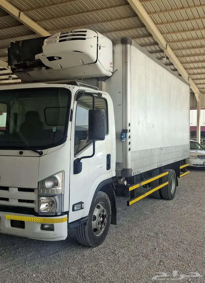 ايسوزو ثلاجه تيربو قير عادي 2013 1