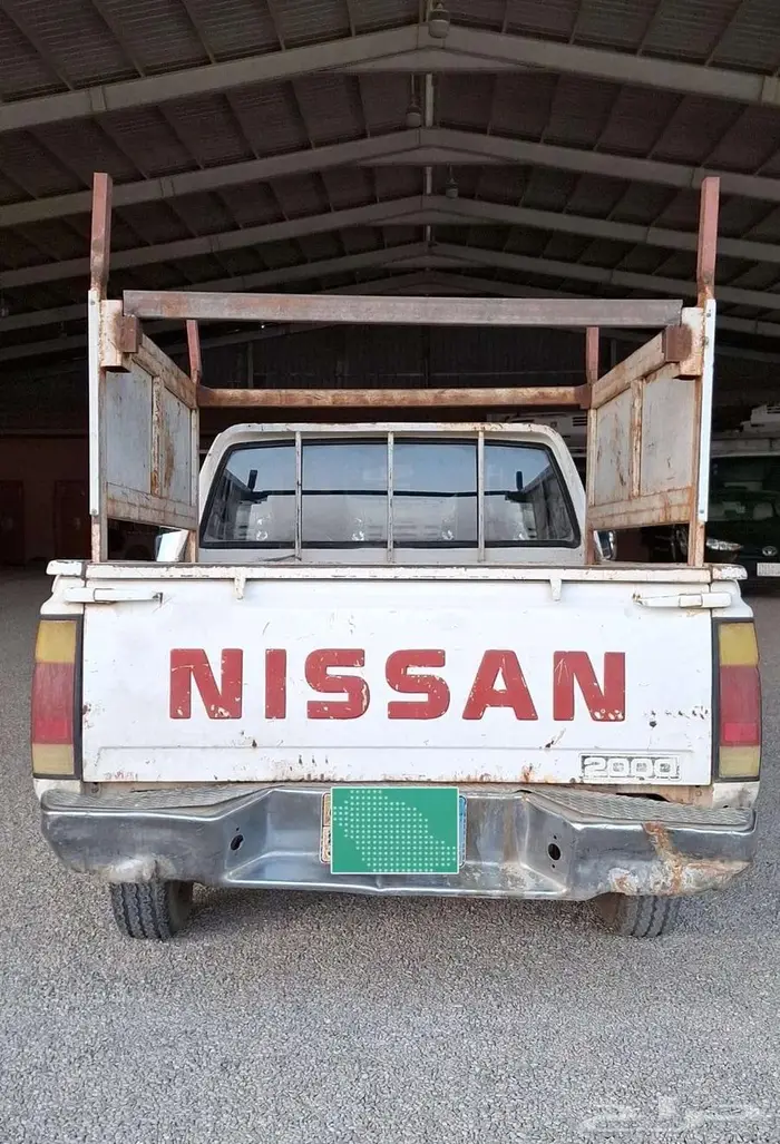 نيسان ددسن بكب غماره 1986 8