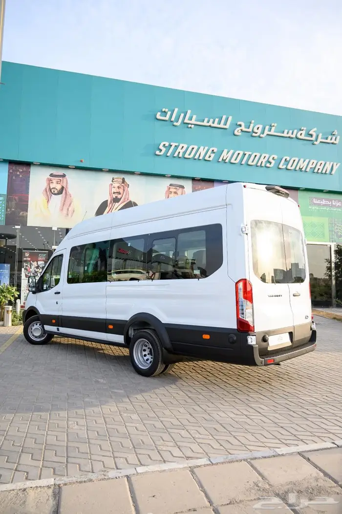 فورد ترانزيت موديل 2025 ركاب ديزل اوتوماتيك 3