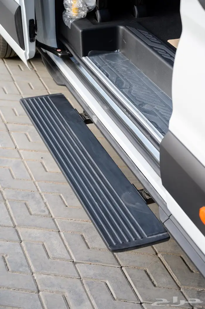 فورد ترانزيت موديل 2025 ركاب ديزل اوتوماتيك 6