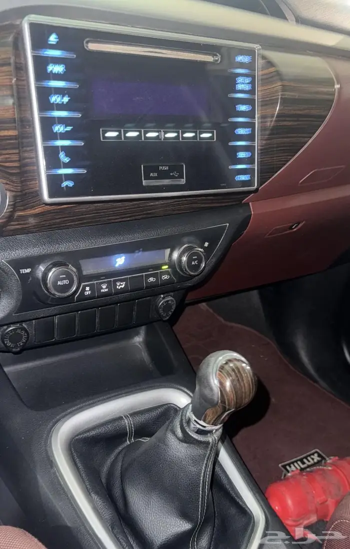 هايلوكس تويوتا 2016 دبل بنزين ماشيه 159 الف قير عادي 6