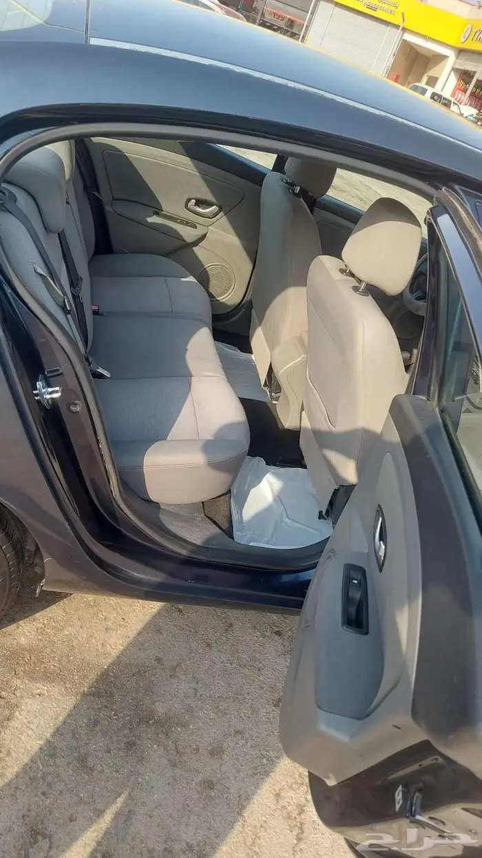 سيارة رينو فلوانس 2012 للبيع 19