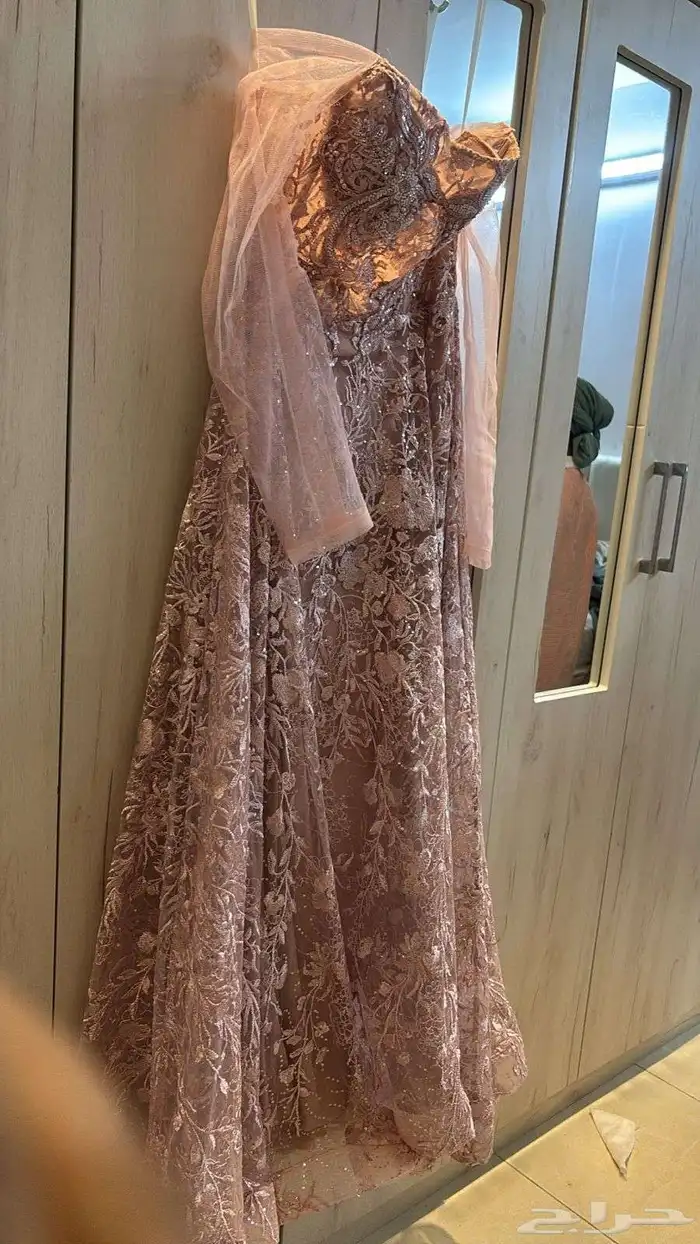فستان مقاس لارج لبس لبسه وحده 1