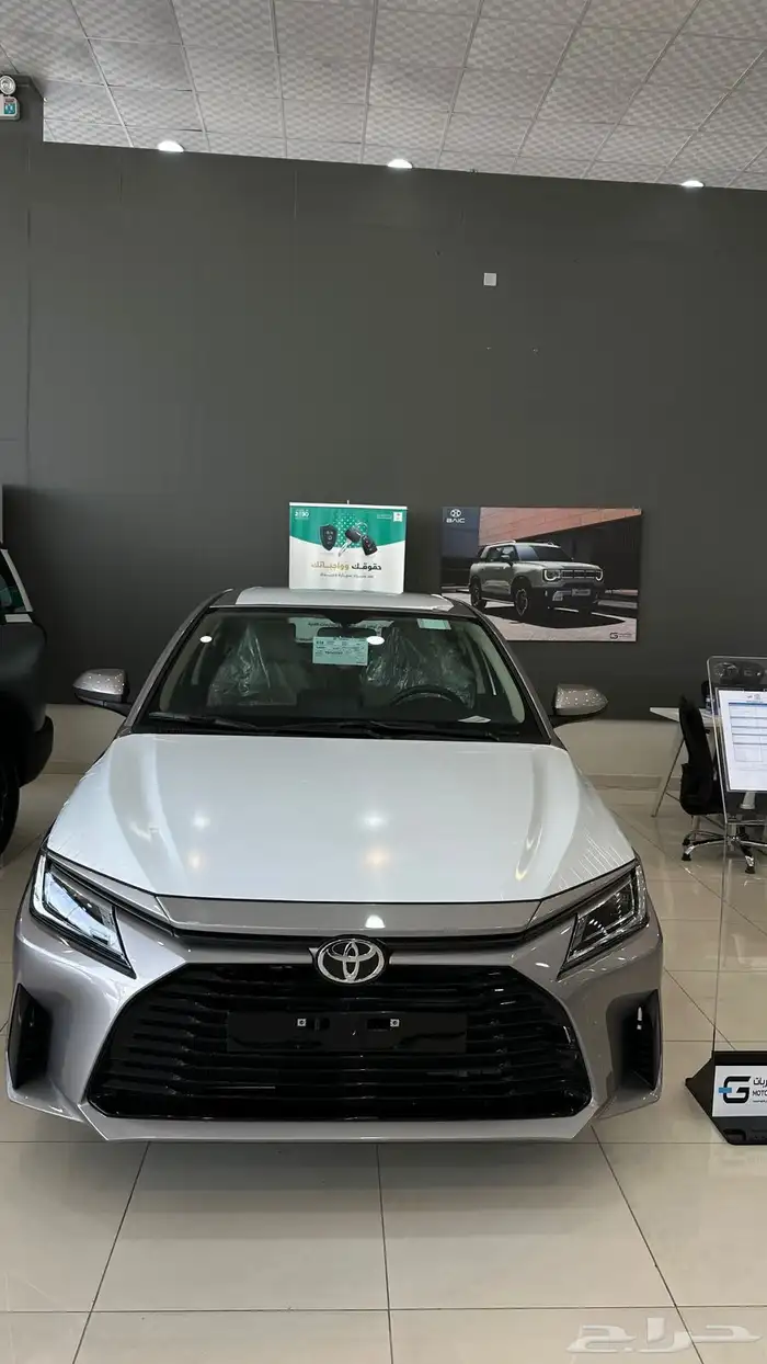 تويوتا يارس ستاندرد Y 7