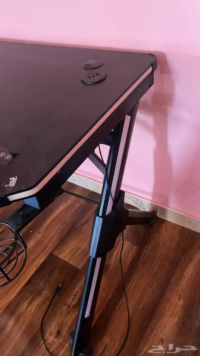 للبيع طاولة قيمنق مكتب ديفو (Divo) - تصميم حرف K 4