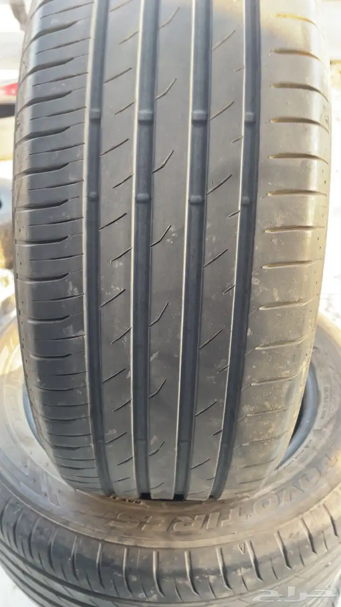 طقم كفرات تويو225 55 17 3