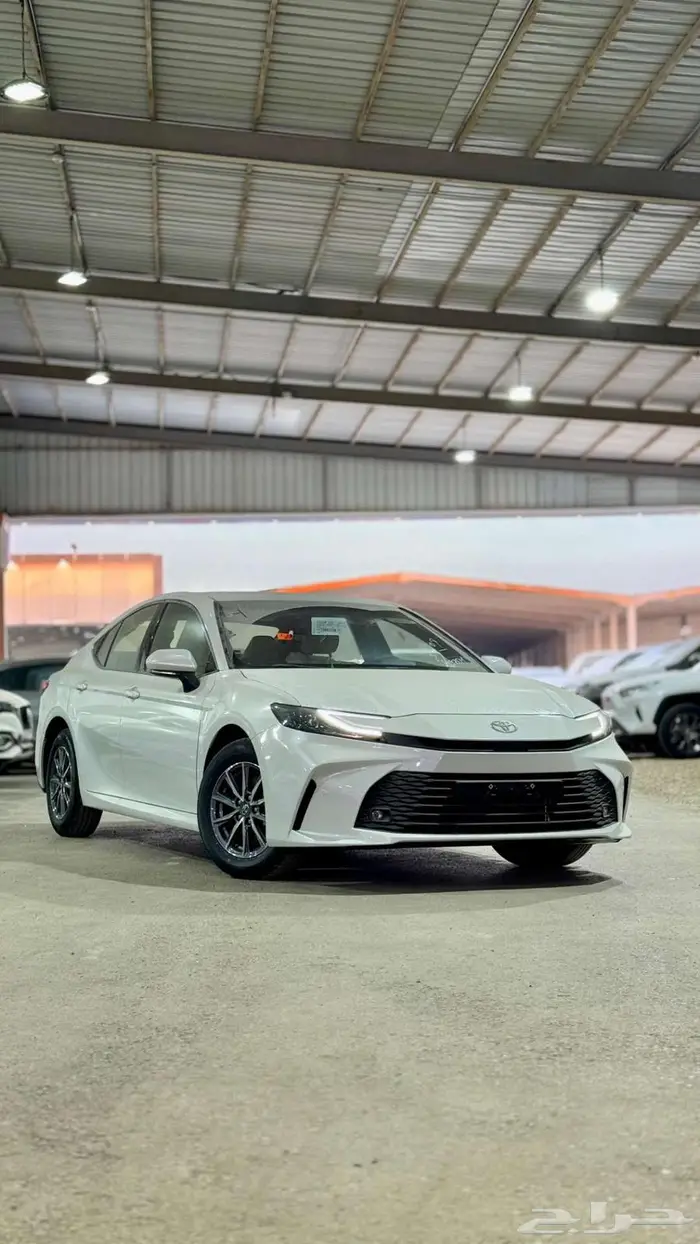 تويوتا كامري ستاندر بنزين 2025 - كاش و أقساط 15