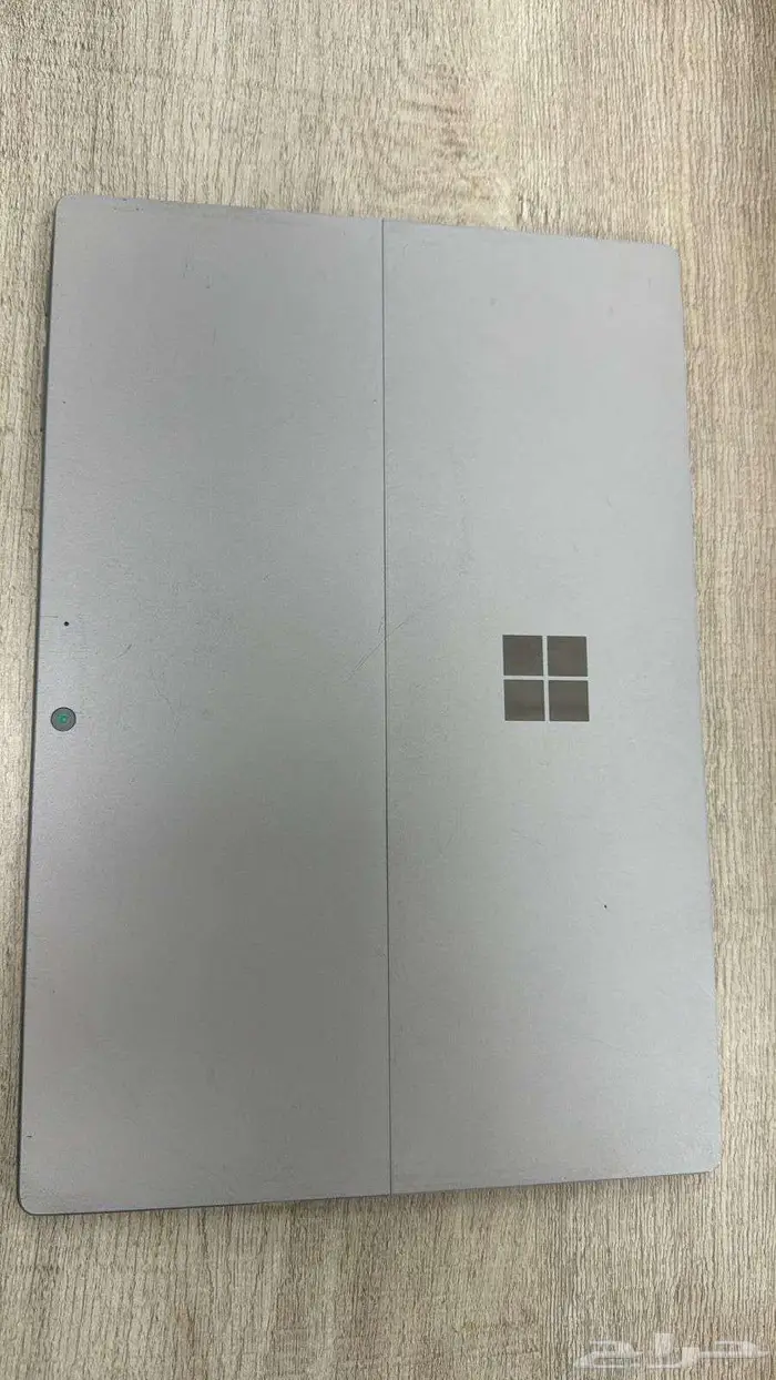 جهاز مايكروسوفت سيرفس برو 7 0