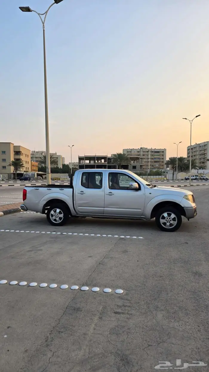 سيارة نيسان نافارا 2008 2