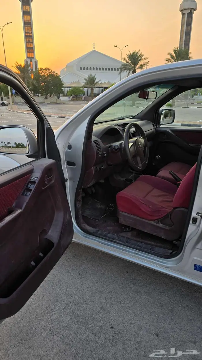 سيارة نيسان نافارا 2008 5