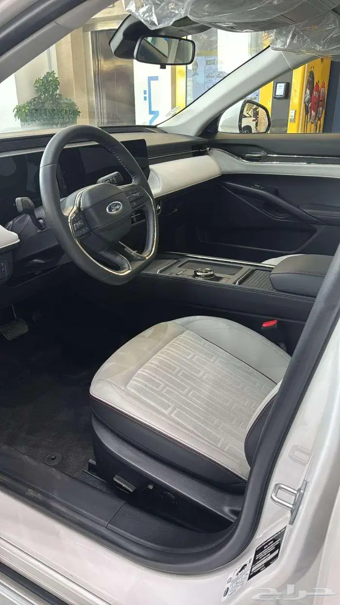 فورد تورس تريند 2025 كاش واقساط 5