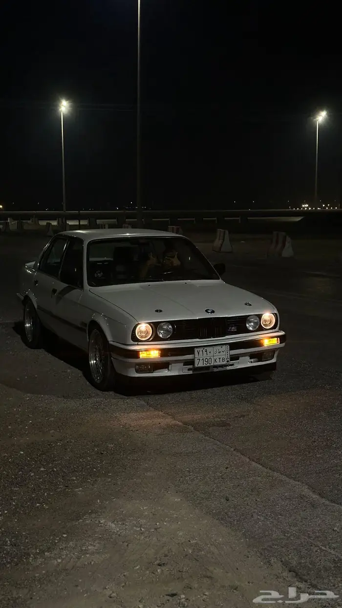 بي ام دبليو موديل 1991 2