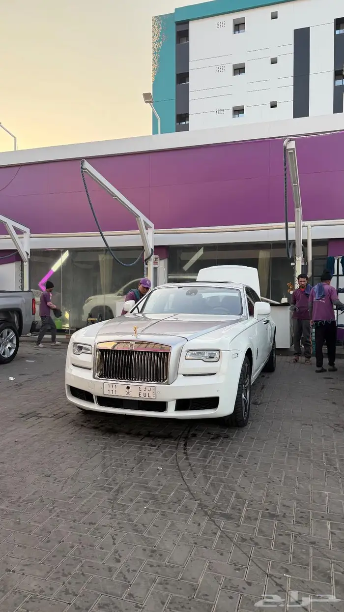 رولز رويس قوست مخزنه وكاله 2011 2