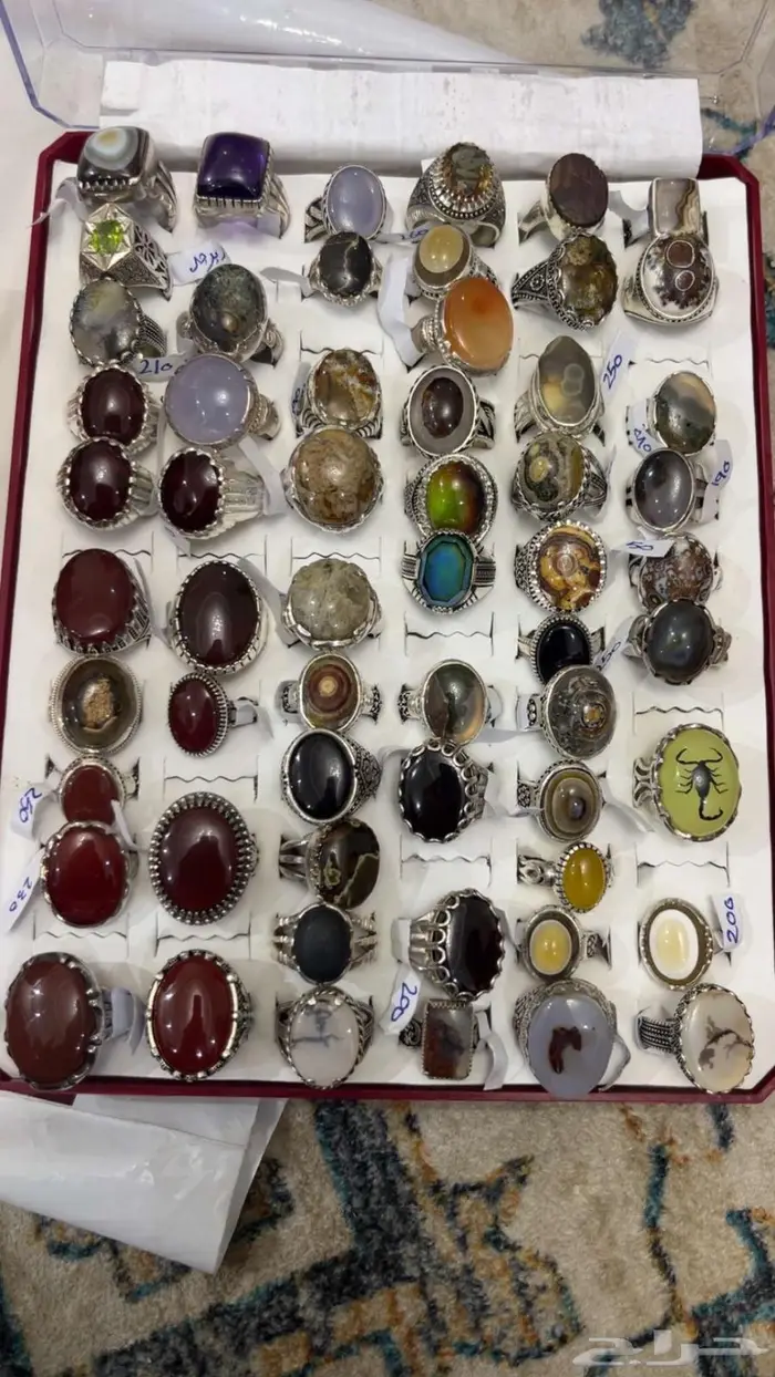 الدمام حي النور احجار كريمه 1