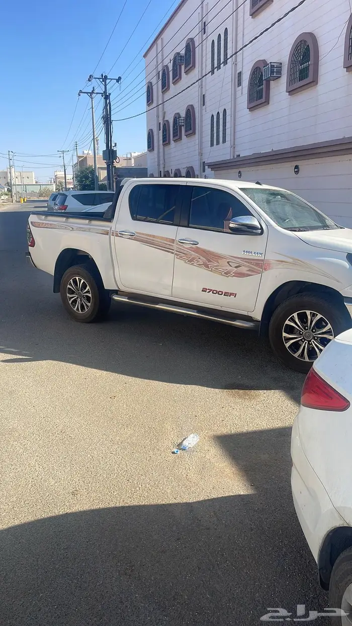 هايلكس 2016دبل نظيف 0