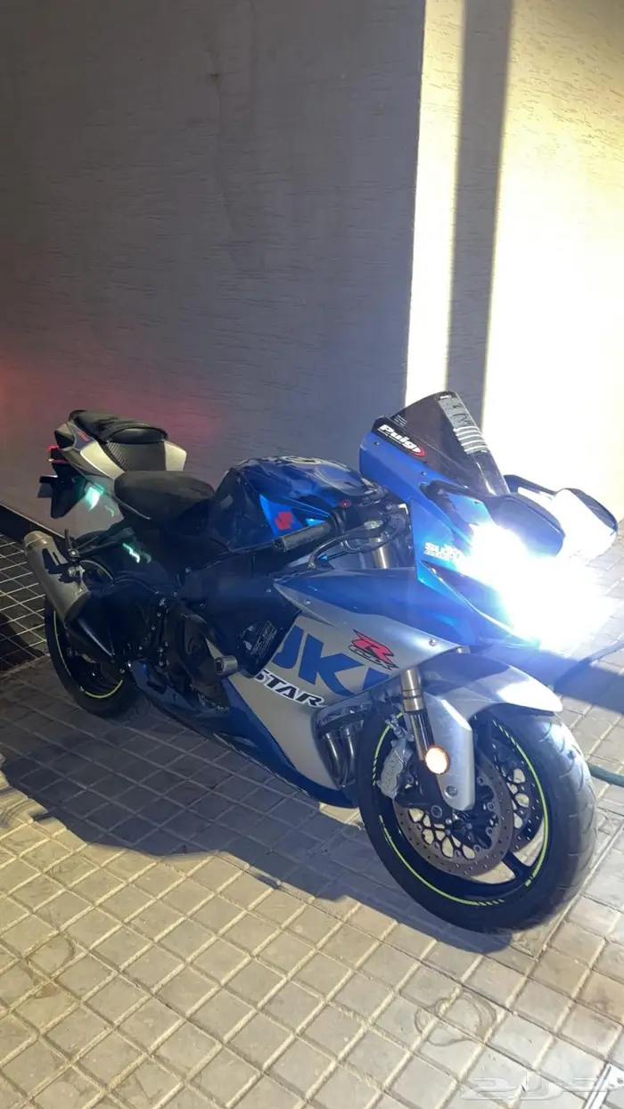 سزوكي ريس 750 2