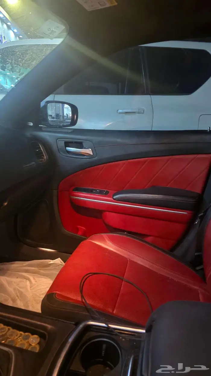 للبيع دوج تشاجر 5