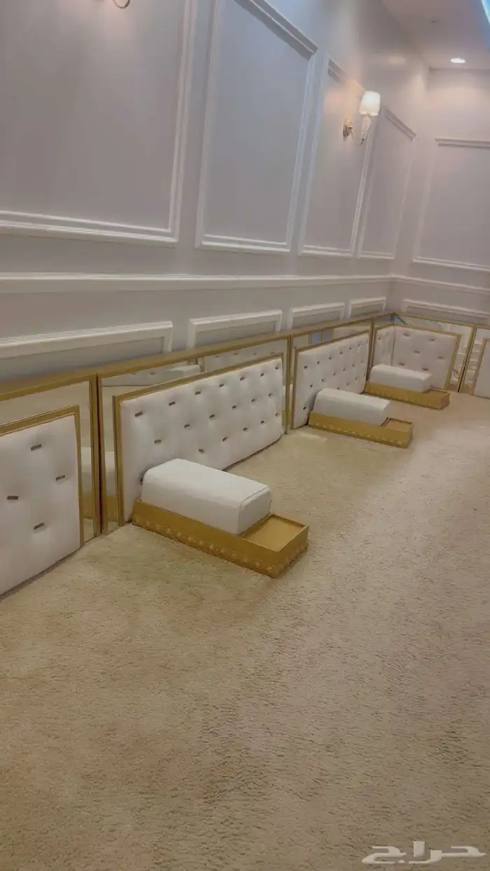 مخاد مجلس استعمل خفيف 5 50 7 0