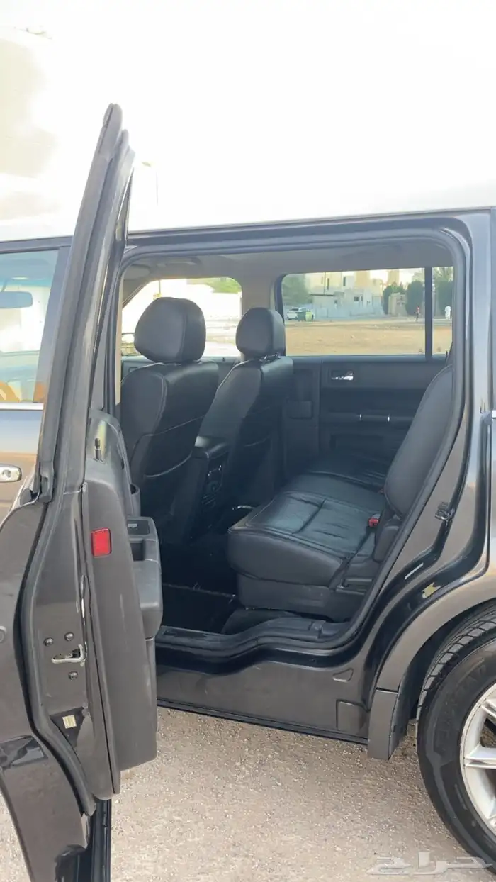 فورد فلكس 2016 نص فل ماشي 220 الف كم مسوي لها صيانه كامله 13