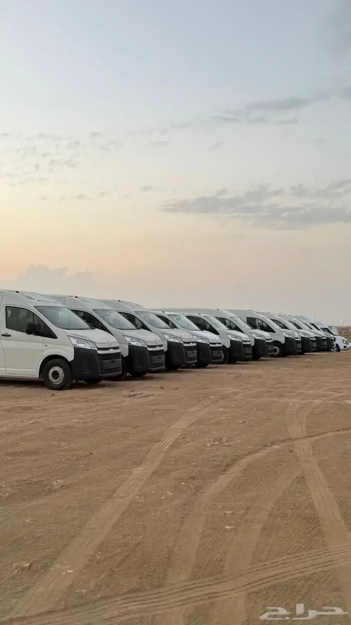 تويوتا هايس الموديل 2025 الفئة سقف مرتفع 11راكب 5