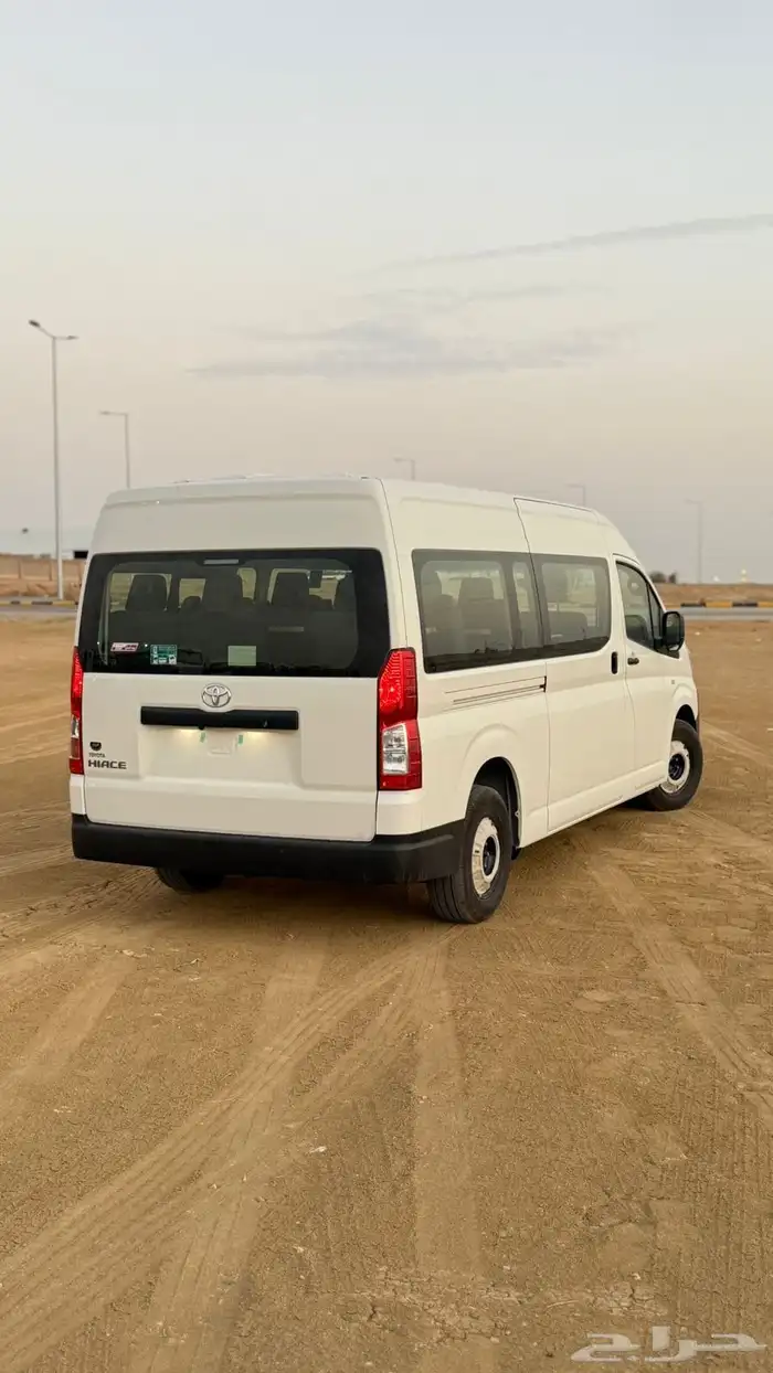 تويوتا هايس الموديل 2025 الفئة سقف مرتفع 11راكب 0