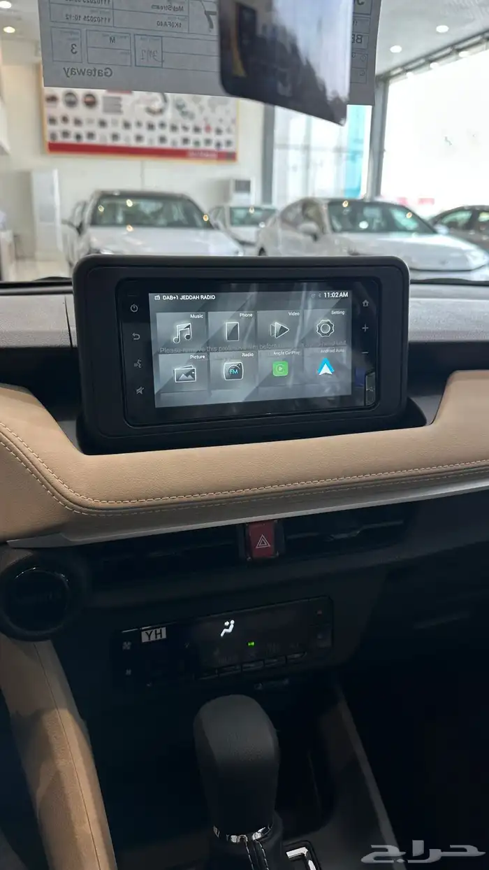 تويوتا يارس ستاندرد Y 3