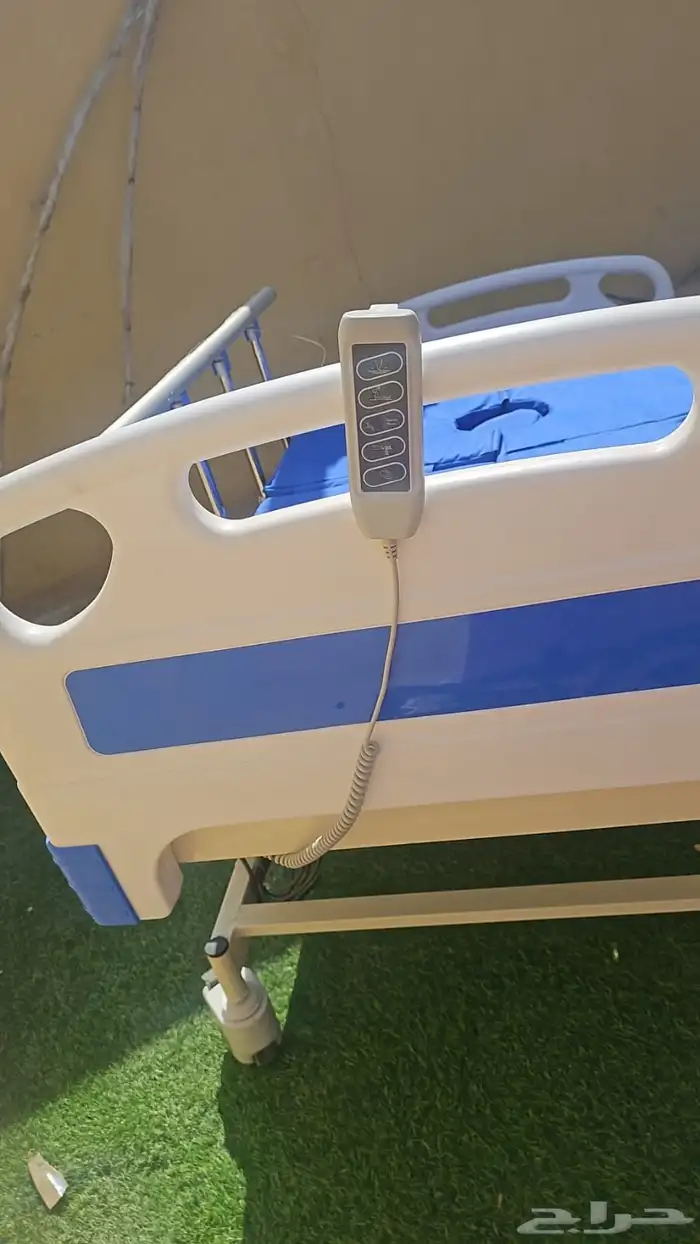 يوجد كفارات مع الجنوط مقاس 20 تاهو وتباريز تركب علي الفورد 3