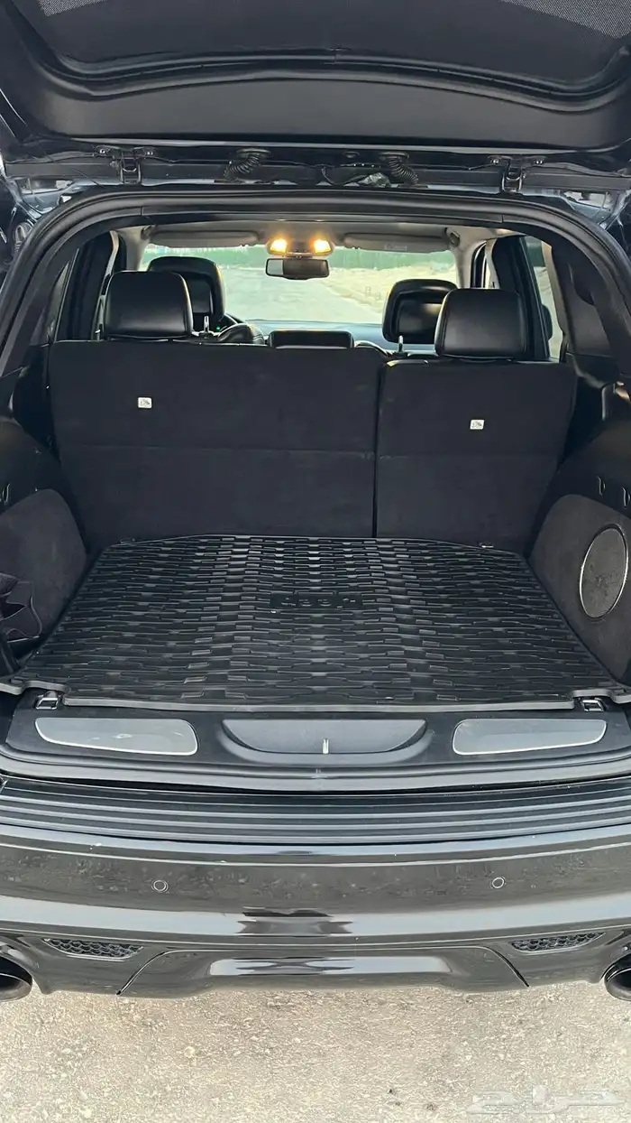 جيب جراند شروكي SRT 2013 13