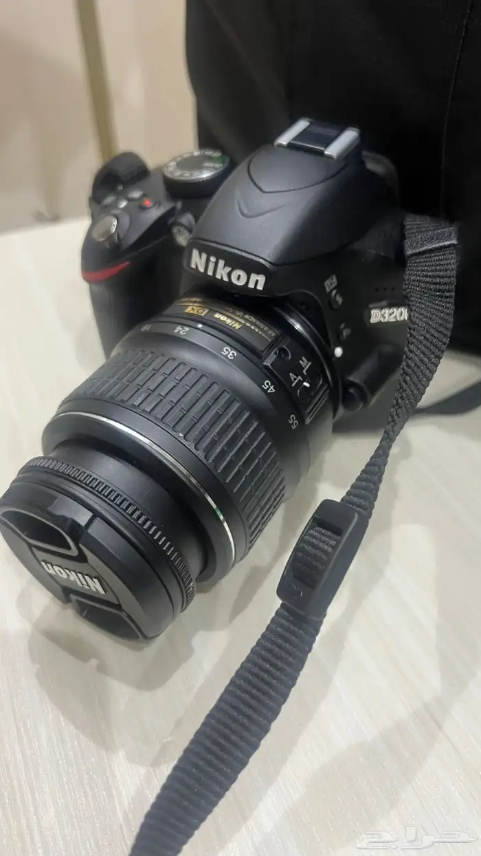 كامره كانون استخدام حشمه ونظيفه جدا 0