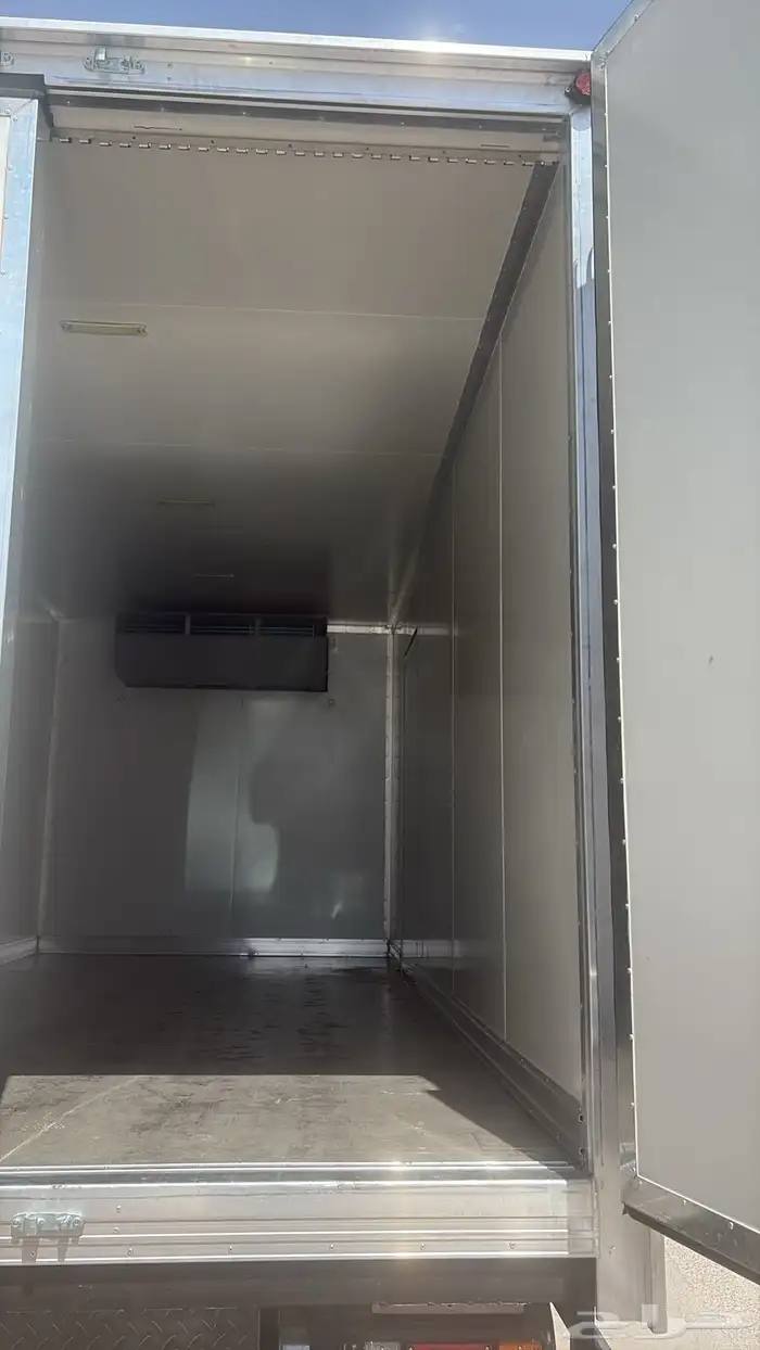 شاحنة برادة وارد العيسى 2025 4