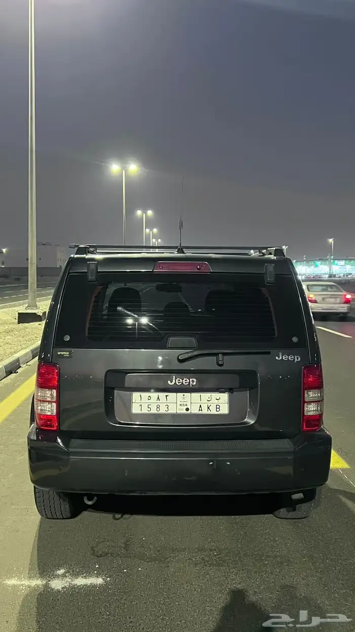 جيب ليبرتي الموديل 2011 5