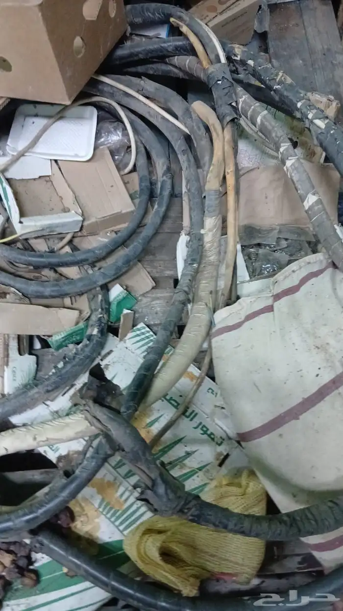 ثلاثه مكيفات دولاب بحالة جيدة جدا 3