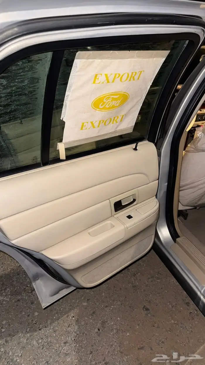 فورد فاكتوريا ( 2011 ) سعودي داخلية هلوز 14